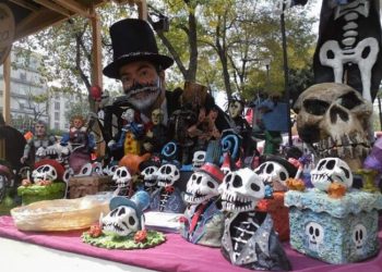 Promoverá Azcapo el arte de la cartonería mexicana