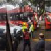 Choque de Metrobús contra un árbol deja  20 heridos
