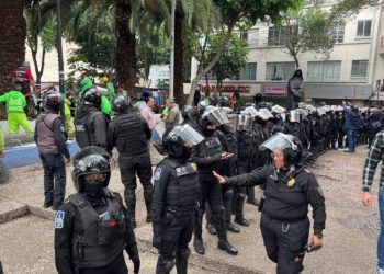 Niega Inbal a Cuevas autorización para intervenir Plaza Giordano Bruno