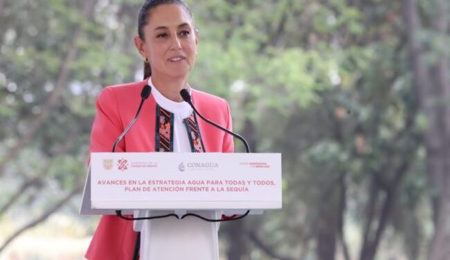 Contrario a lo que ha dicho la corcholata presidencial Marcelo Ebrard, para la jefa de Gobierno, Claudia Sheinbaum hay “piso parejo” en la contienda interna de Morena para elegir a su candidato presidencial, y remarcó que el paso previo más importante es el proceso electoral del 4 de junio, para gobernador de Coahuila y Estado de México.