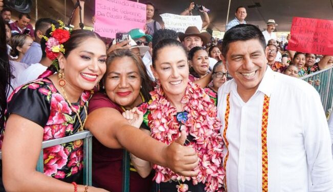 Sheinbaum respalda exhorto de AMLO a no votar por senador republicano John Kennedy