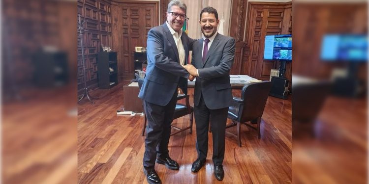 Para continuar abonando a la posibilidad de que Ricardo Monreal sea el candidato de Morena a la Jefatura de Gobierno de la Ciudad de México, este lunes se reunió con el jefe de Gobierno, Martí Batres,