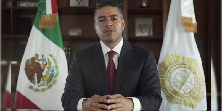 A pesar de que el secretario de Seguridad Ciudadana de la Ciudad de México, Omar García Harfuch encabeza diversas encuestas hacia la Jefatura de Gobierno en 2024, hay una serie de hechos que hacen inviable su candidatura, con lo que entre los posibles por Morena, hasta hoy, sólo quedan la alcaldesa de Iztapalapa, Clara Brugada, y eventualmente el senador con licencia Ricardo Monreal.
