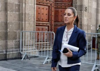 Cómo el viejo PRI, cargada de gobernadores con Sheinbaum