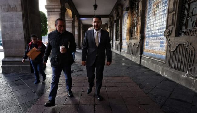 “No voy a participar en el proceso electoral como candidato»: Batres