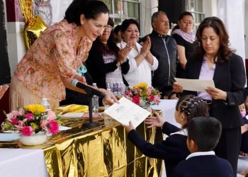 Invertir en las niñas y los niños propicia una sociedad sana y productiva: Lía Limón