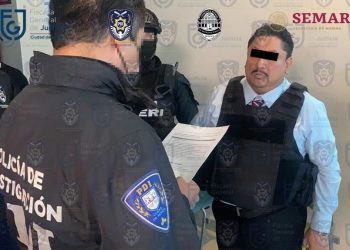 En la lógica política de la “4T” están convencidos de que fue mayor el beneficio político que el costo de presuntamente violentar el Pacto Federal con la detención del fiscal de Morelos, Uriel Carmona, quien gozaba de inmunidad procesal Constitucional en la jurisdicción que fue aprehendido. FOTO: FGJCDMX
