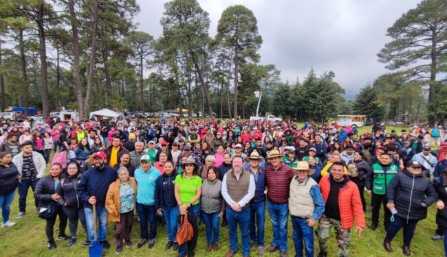 Exitosa Jornada de reforestación en la Magdalena Contreras, trabajadores y sociedad civil unen esfuerzos