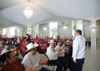 AMLO tiene derecho a inconformarse si considera que las resoluciones judiciales lo perjudican, asegura Ricardo Monreal
