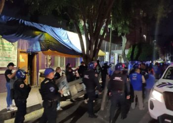 Van 35 bares clausurados en MH: SSC