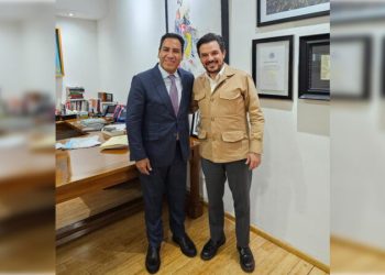 Se reunió Eduardo Ramírez con  Zoé  Robledo