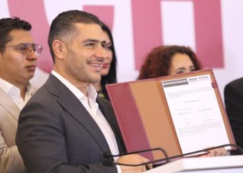 El exsecretario de Seguridad Ciudadana Omar García Harfuch anunció que se registró vía remota como aspirante a la candidatura de Morena para la Jefatura de Gobierno de la Ciudad de México para la elección del 2024. FOTO: Especial / Harfuch