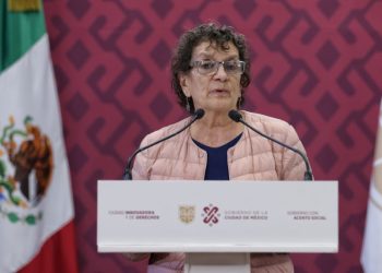 La secretaria de Gestión Integral de Riesgos y Protección Civil del Gobierno capitalino, Myriam Urzúa dijo que aproximadamente 5 mil funcionarios públicos participarán en el Simulacro Nacional del próximo 19 de septiembre a las 12 del día. FOTO: Especial