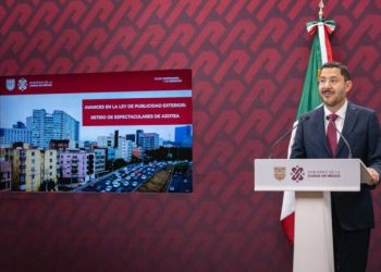 Reporta avance de 85% en retiro de espectaculares de azoteas