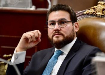 Morena no debe opinar sobre procesos internos de la oposición: PAN