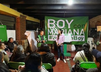 La aspirante del Partido Verde a la candidatura para la Jefatura de Gobierno de la Ciudad de México Mariana Boy solicitó el apoyo de los habitantes de la Alcaldía de Tlalpan para continuar con el proyecto de la llamada 4T. FOTO: Especial