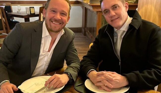 Se reúnen Santiago Taboada y Adrián Rubalcava