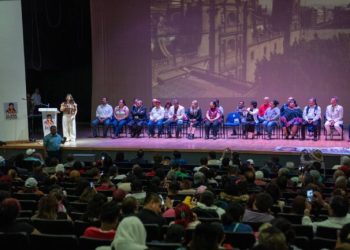 Importante construir una nueva agenda urbana con los sectores de la CDMX: Clara Brugada