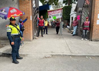Proteger la integridad física, así como garantizar la seguridad de asistentes y espectadores al Festival Internacional de Día de Muertos (FIDDEM) Tláhuac 2023, es eje prioritario para la administración local que encabeza, afirmó la edil en esa demarcación territorial, Berenice Hernández Calderón.   FOTOS: Alcaldía Tláhuac