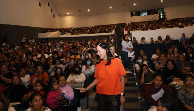 “En Álvaro Obregón las mujeres son nuestra prioridad y lo demostramos destinando uno de cada 10 pesos del gasto operativo a ellas. Amor que no se refleja en el presupuesto no es amor", remarcó la alcaldesa Lía Limón. FOTO: Archivo