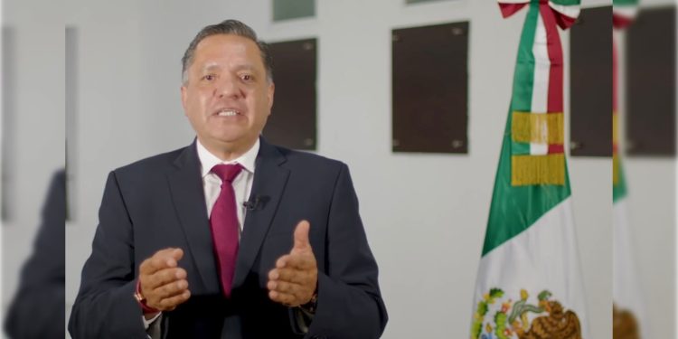 Ante la ausencia de Poderes en el municipio capital del Estado de México, Toluca de Lerdo, el senador Ricardo Moreno Bastida llamó a los ciudadanos a exigir gobernabilidad para de manera urgente devolverle el orden. FOTO: Especial