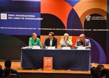En el evento, el aspirante expuso su visión sobre la problemática que enfrenta la Ciudad de México en áreas clave como la seguridad, la crisis del agua, la movilidad, la salud, medio ambiente, entre otros. FOTO: Campaña Chertorivski