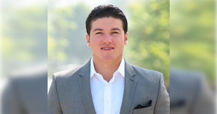 “Ahora los milenias, ya son políticos”: adulto mayor