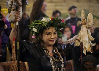 La precandidata única de Morena a la Jefatura de Gobierno de la CDMX, Clara Brugada invitó a los habitantes del barrio de Tepito “a soñar con una transformación” en cada calle de su colonia. FOTO: Campaña Brugada