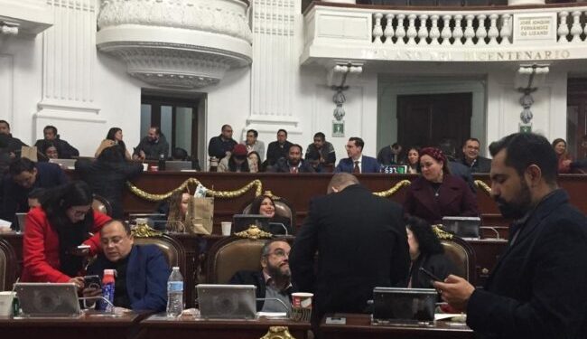 Morena  dilata debate sobre ratificacion de Godoy