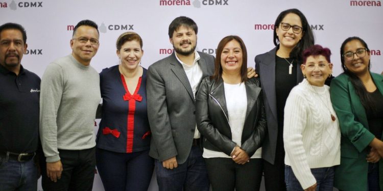 El fin de semana reanudarán las actividades de precampaña de la aspirante de la coalición Sigamos haciendo historia, Claudia Sheinbaum, por tal motivo, el presidente capitalino de Morena, Sebastián Ramírez Mendoza, invitó a militantes y simpatizantes a un par de reuniones este sábado 6 de enero. Foto: Morena CDMX