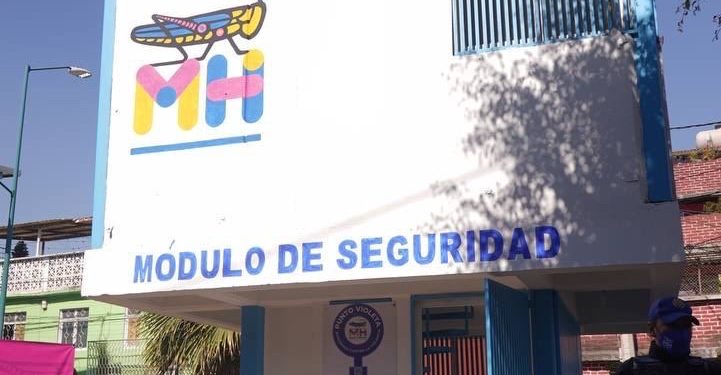 El alcalde Mauricio Tabe denunció que el Gobierno capitalino busca despojar a Miguel Hidalgo de los módulos de seguridad utilizados para reforzar la vigilancia en las colonias y que han contribuido a que hoy sea la tercera alcaldía más segura de la Ciudad de México. FOTO: Especial