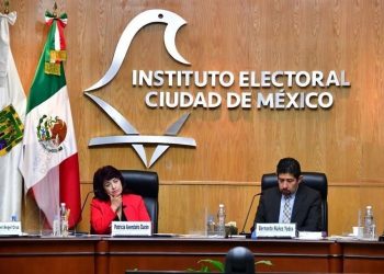 De cara a las próximas elecciones del 2 de junio, el Instituto Electoral de la Ciudad de México (IECM) emitió los lineamientos de conducta para los funcionarios del Gobierno Central y de las Alcaldías, a fin de que respeten la Ley y actúen con imparcialidad en las campañas y la elección. Foto: IECM