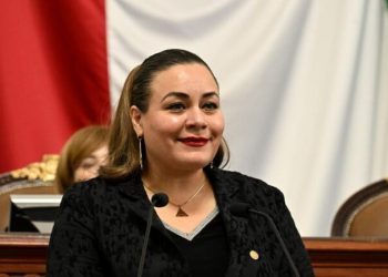 Elizabeth Mateos propuso mejorar el manejo de medicamentos caducados