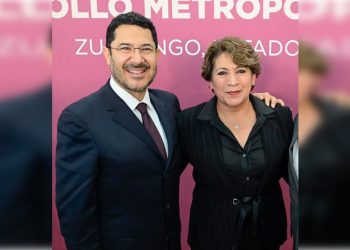 Nos cuentan que uno de los principales factores por los que en los últimos meses hubo un repunte de homicidios en la Ciudad de México tiene que ver con la gobernadora del Estado de México, Delfina Gómez, de Morena. Pero no porque ella sea responsable de manera directa, sino porque le puso un freno a las autoridades de la Fiscalía capitalina y de la Secretaría de Seguridad Ciudadana. FOTO: Archivo GCDMX