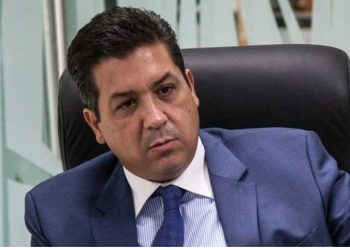 La defensa legal del ex gobernador de Tamaulipas, Francisco Javier García cabeza de vaca negó de manera categórica tener conocimiento de la existencia de alguna nueva acción penal en contra de su cliente, contrario a lo divulgado este viernes por la noche en medios de comunicación y redes sociales. FOTO: Archivo Gobierno Tamaulipas