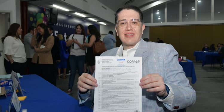 Se registra Luis Mendoza a la candidatura de la Alcaldía Benito Juárez