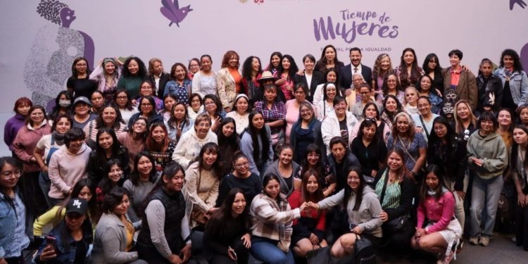 Como cada 8 de marzo, se conmemora el Día Internacional de la Mujer, fecha en que se pretende sensibilizar sobre los derechos de este sector de la población que, desde algún tiempo, lucha por la equidad de género. En este marco, el Gobierno de la Ciudad de México llevará a cabo la sexta edición del festival “Tiempo de Mujeres. Festival por la Igualdad 2024”. FOTO: GCDMX
