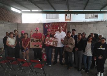 El candidato a la diputación federal por el Distrito 10, Humberto Aguilar Coronado “El Tigre”, asistió a un diálogo ciudadano en favor de la candidata a la presidencia de la República Xóchitl Gálvez Ruiz, realizado en San Antonio Cacalotepec, junta auxiliar de San Andrés Cholula. FOTO: Especial