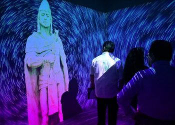 Desde ayer sábado, Azcapotzalco cuenta con su propia Sala Inmersiva, en la cual todo aquel que visite el Museo de Sitio del Parque Tezozómoc disfrutará de una nueva forma de aprender de la historia de nuestra alcaldía. FOTO: Especial