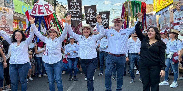 Durante el arranque de su campaña electoral, Berenice Hernández Calderón dijo que construirá el segundo piso de la llamada Cuarta Transformación de ganar en la Alcaldía Tláhuac en las elecciones del próximo 2 de junio. FOTO: CDMX Magacín