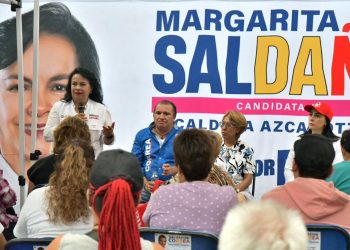 Voy a seguir luchando por recuperar la alberca del Deportivo Azcapotzalco, porque es y les pertenece a los habitantes de esta demarcación, dijo Margarita Saldaña Hernández, quien busca la reelección de esa alcaldía, por el PAN, PRI y PRD.