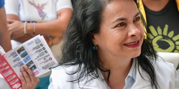 Saldaña Hernández habló por más de una hora, donde resaltó la importancia de Azcapotzalco en la economía nacional y de la Ciudad de México, pues es la zona industrial más grande de la capital del país. FOTOS: Especial