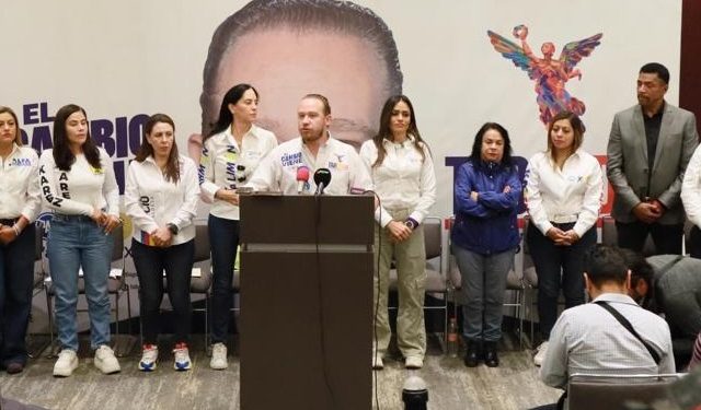 El candidato a la jefatura de gobierno, Santiago Taboada y los 16 aspirantes a las alcaldías de la Ciudad de México por el PAN, PRI y PRD denunciaron que Morena prepara un invento, un montaje para acusarlos de una supuesta compra de votos en todas las demarcaciones en las que compiten, para reventar la elección en la CDMX. FOTO: Especial