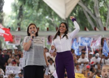 Xóchitl dijo que regresaran “las estancias infantiles y las escuelas de tiempo completo. Las mujeres que se hagan cargo de una persona discapacitada o que sean las encargadas de cuidarlas van a estar acompañadas”, dijo la panista. FOTO: Especial