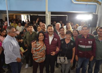 Entrega Batres viviendas en la Pensil y la Anáhuac