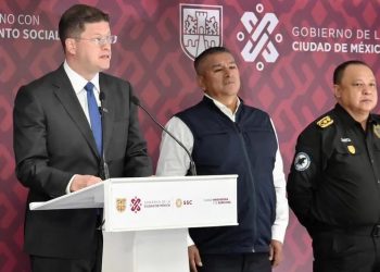 No queda claro a quién hay que reclamarle, si al que formalmente es el titular de la Secretaría de Seguridad Ciudadana, Pablo Vázquez, o a quien verdaderamente manda en la dependencia, el “Jefe Máximo”, el subsecretario Israel Benítez. FOTO: Archivo GCDMX
