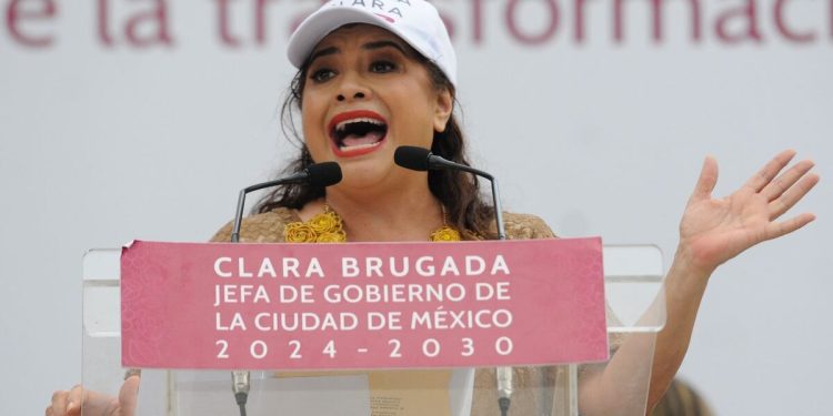 El Gobierno de Clara Brugada enfrenta tal nivel de ineficiencia y falta de resultados, que en más de 7 meses ni siquiera ha colocado la primera piedra de al menos una de sus Utopías, su proyecto emblemático. FOTO: FOTO: Cuartoscuro / Daniel Augusto