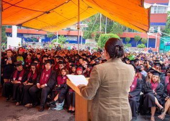 La alcaldesa Aleida Alavez Ruiz afirmó que la voz de las y los estudiantes se reflejará en las obras que se emprendan a través “De la A a la Z, Trazaremos la Meta”, acción que dará mantenimiento a 75 escuelas públicas de la demarcación. FOTO: Especial
