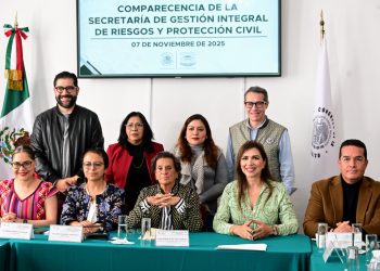 La titular de la Secretaría de Gestión Integral de Riesgos y Protección Civil, Myriam Urzúa Venegas, compareció ante la Comisión de Gestión Integral de Riesgos y Protección Civil del Congreso local, como parte de la glosa del Primer Informe de la jefa de Gobierno, Clara Marina Brugada Molina.