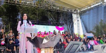 “Le queda claro al Magistrado presidente del Tribunal Superior de Justicia de la CDMX, Rafael Guerra, que el informar a la ciudadanía del trabajo que se realiza es un ejercicio democrático, de respeto para los capitalinos, y la diputada Diana Sánchez Barrios es una aliada del Poder Judicial”, sostuvo la diputada Diana Sánchez Barrios FOTOS: Especial